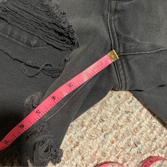 One Teaspoon Stevies Jean Shorts Distressed Button Fly- Size 24 - Picture 10 of 11